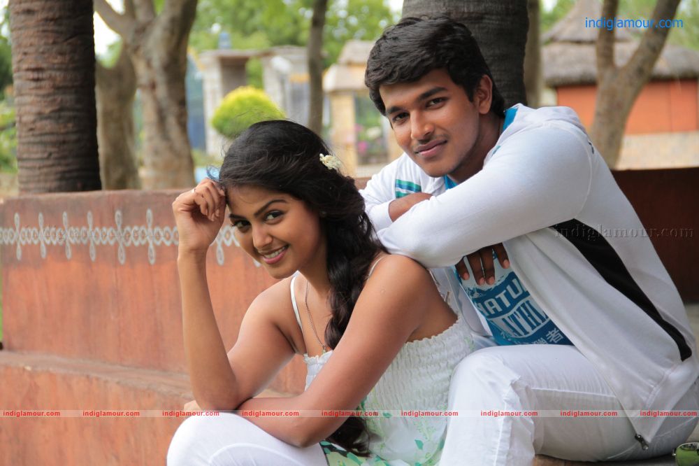 Oka college story Movie hd photo