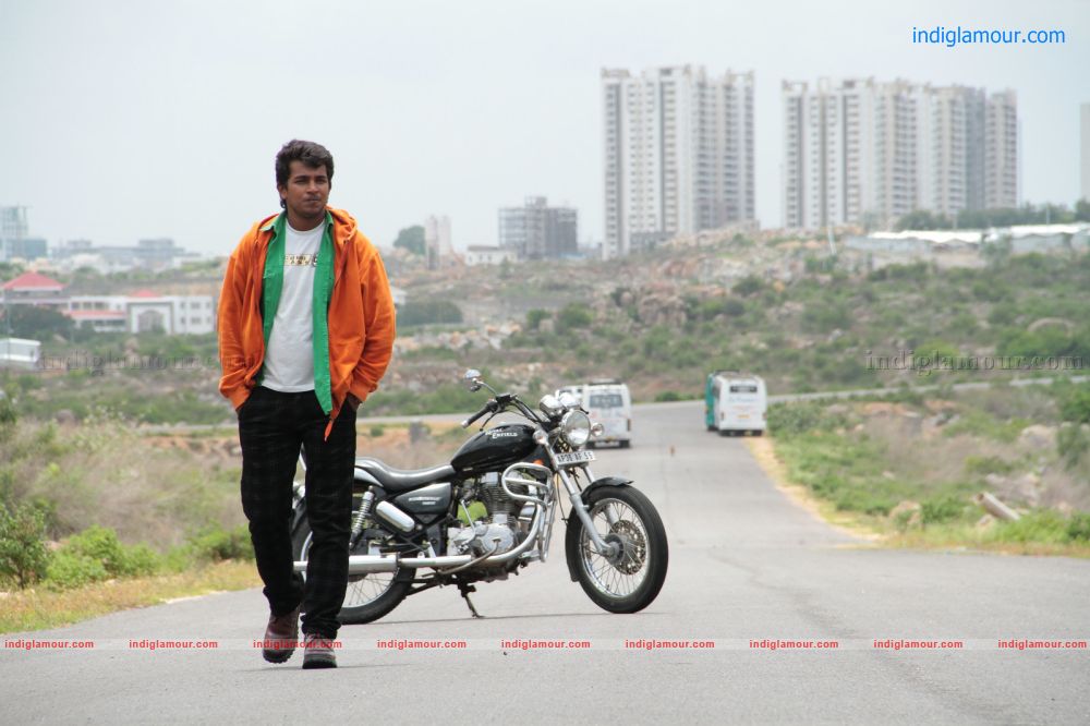 Oka college story Movie hd photo