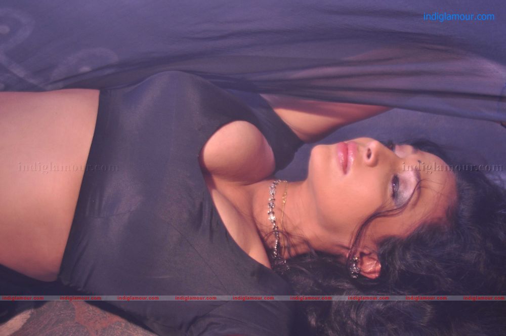 Akasamlo Sagam Movie hd photo