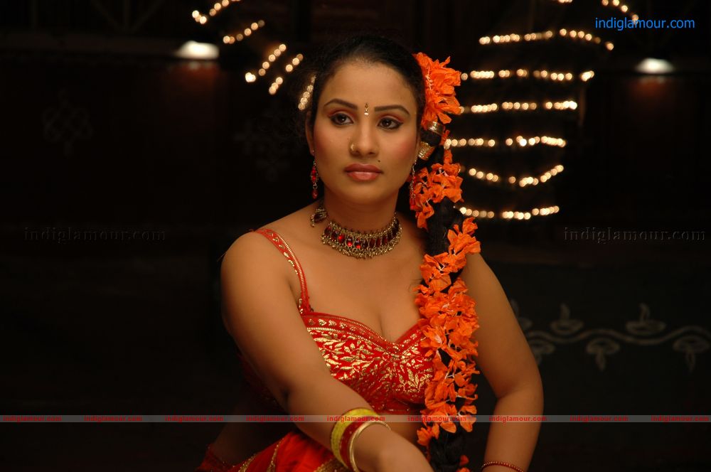 Last bus Movie hd photo