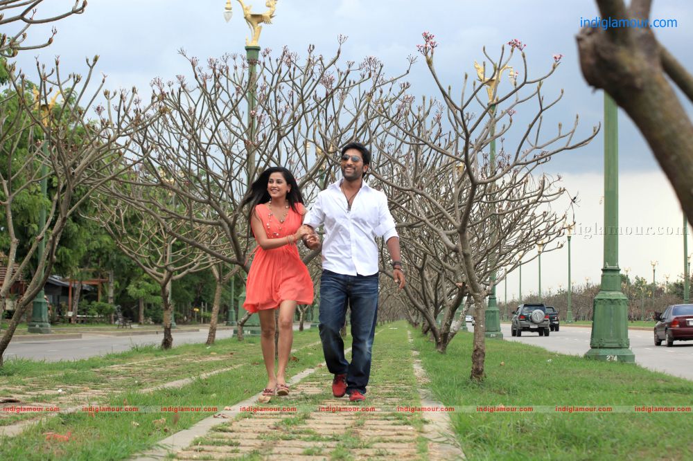 Race Movie hd photo