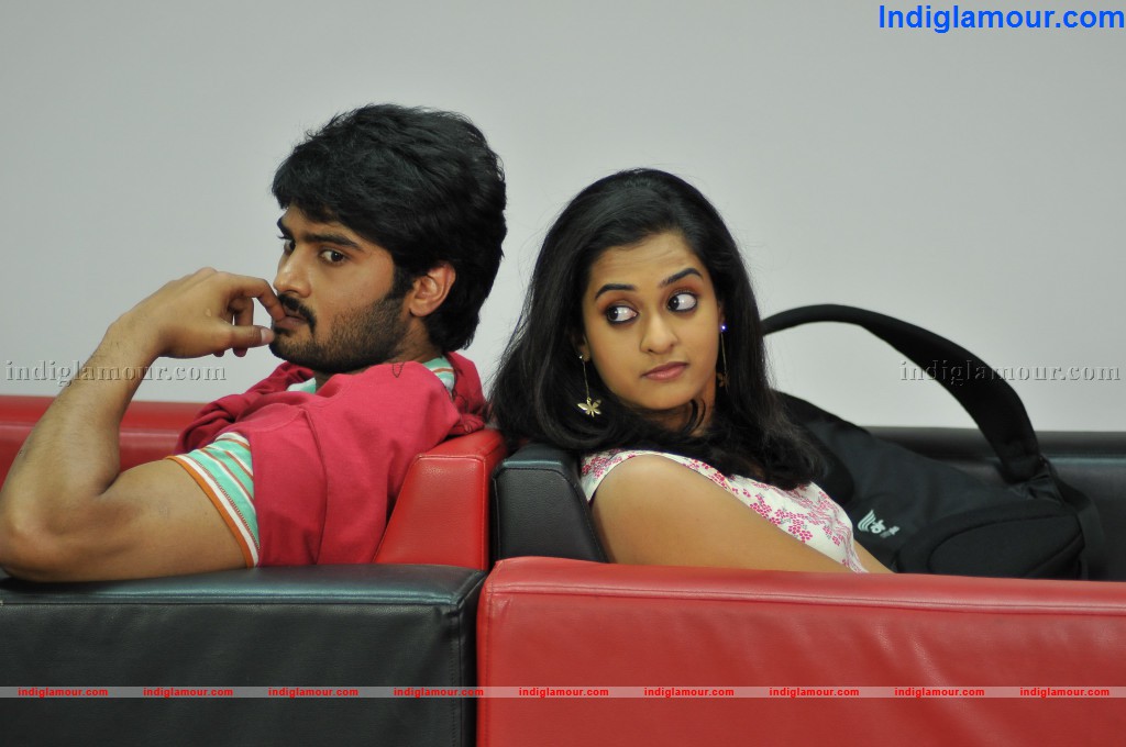 Premakatha Chithram Movie hd photo
