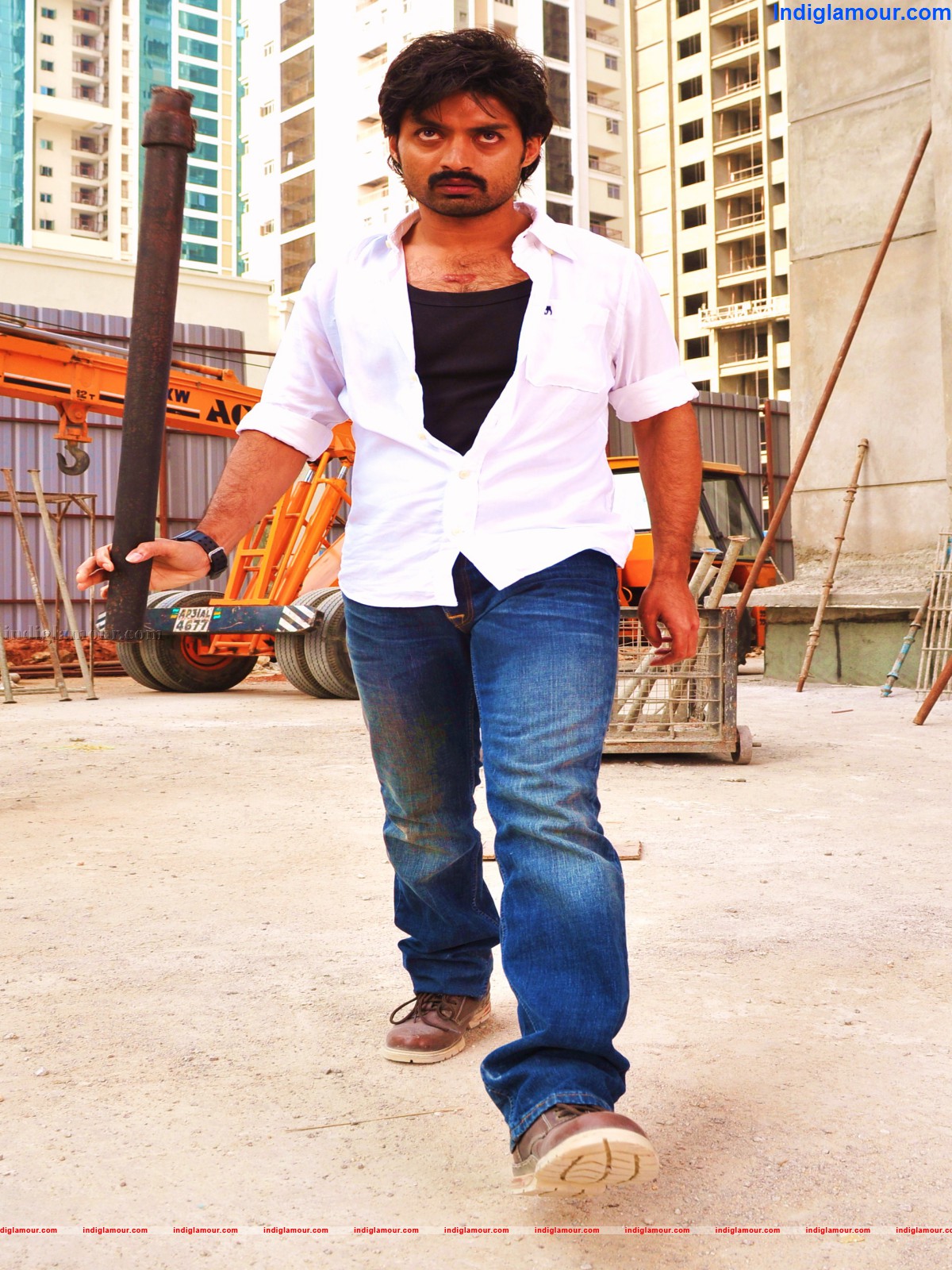NTR ARTS IN 3D Movie hd photo