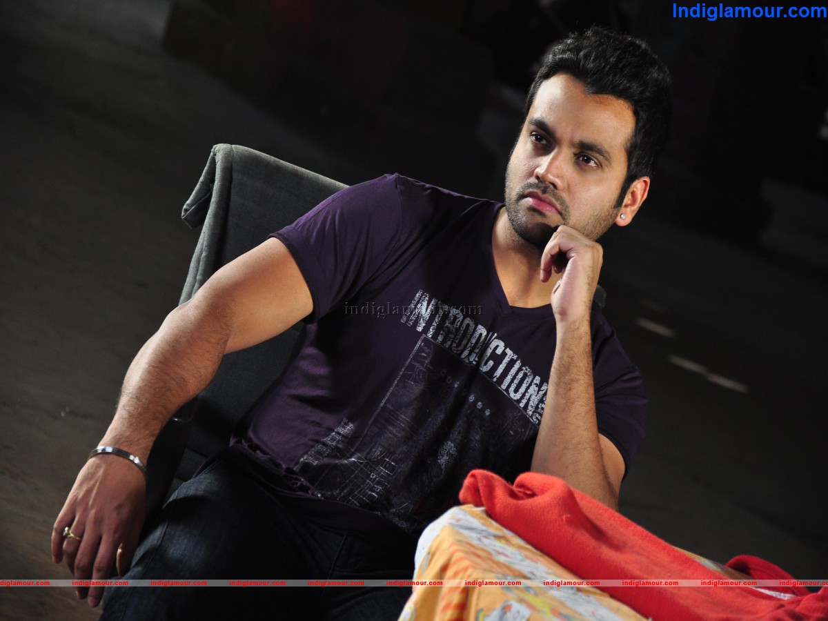 24 Hours Movie hd photo