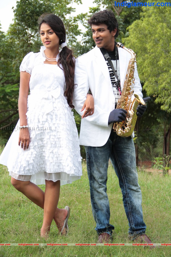 Oka College Story Movie hd photo