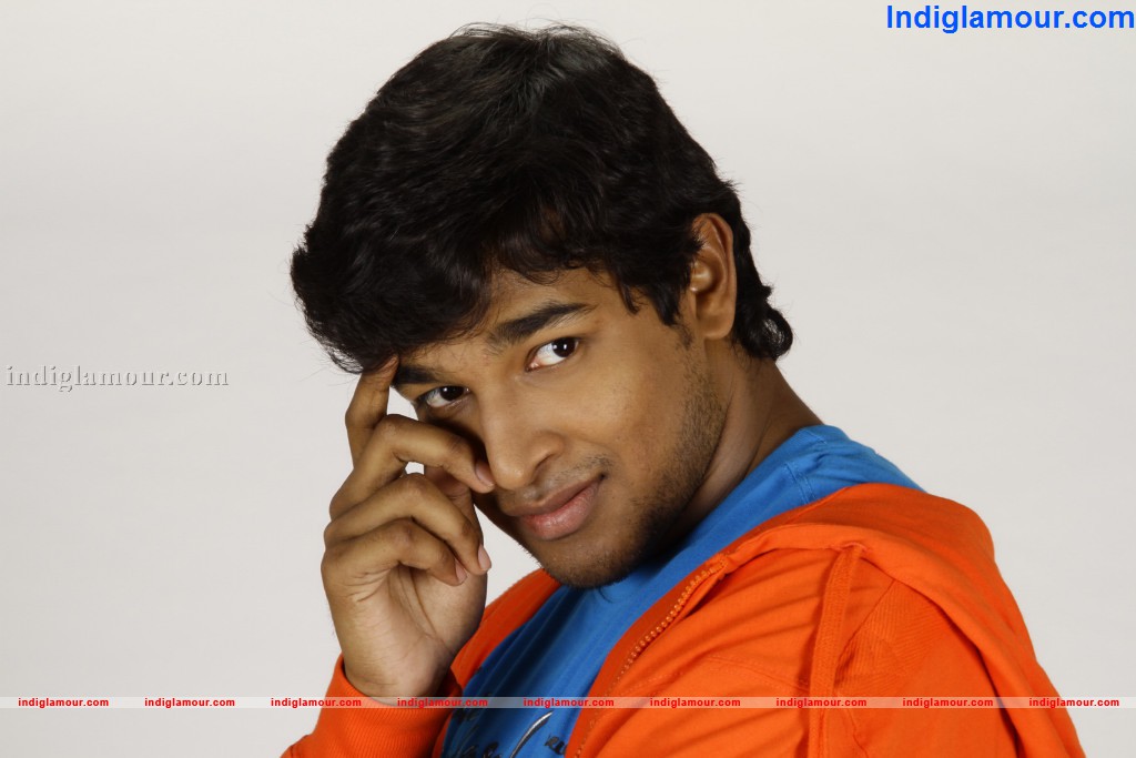 Oka College Story Movie hd photo