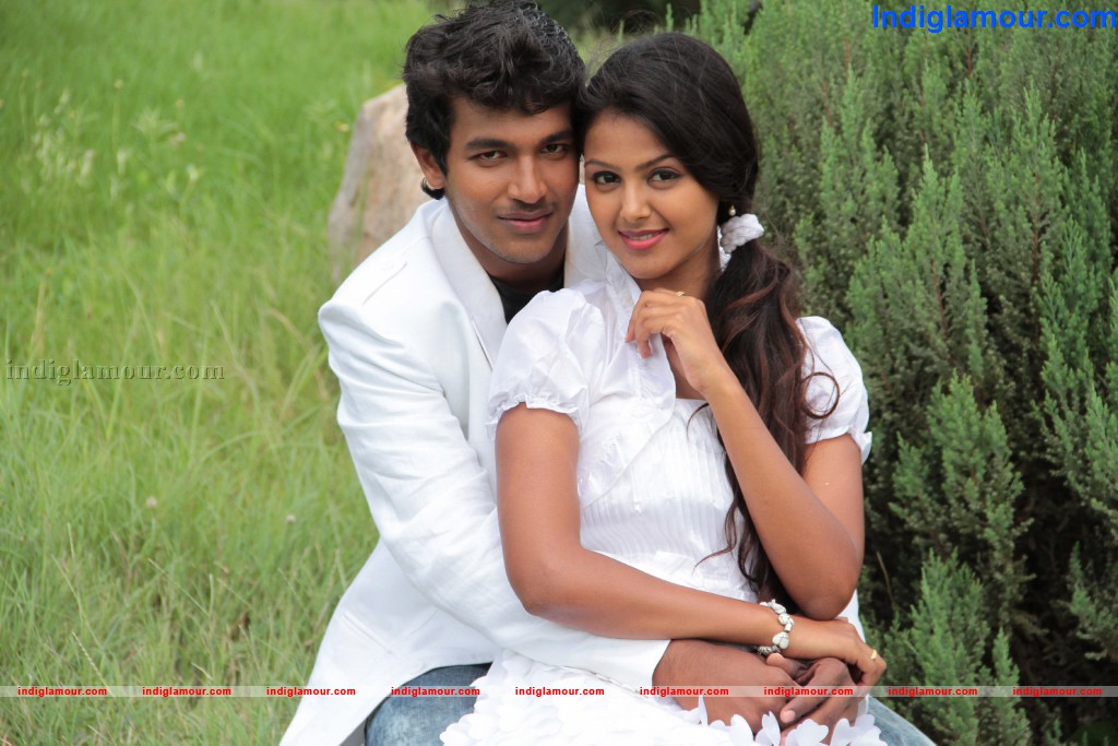 Oka College Story Movie hd photo