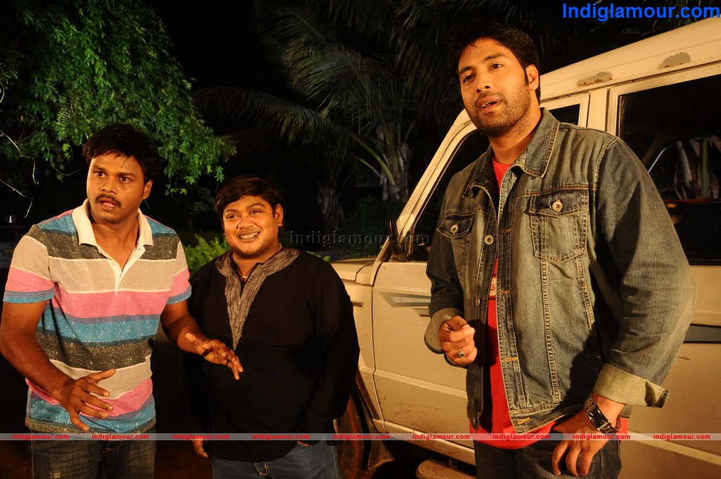 Anandam Malli Modalaindi Movie hd photo