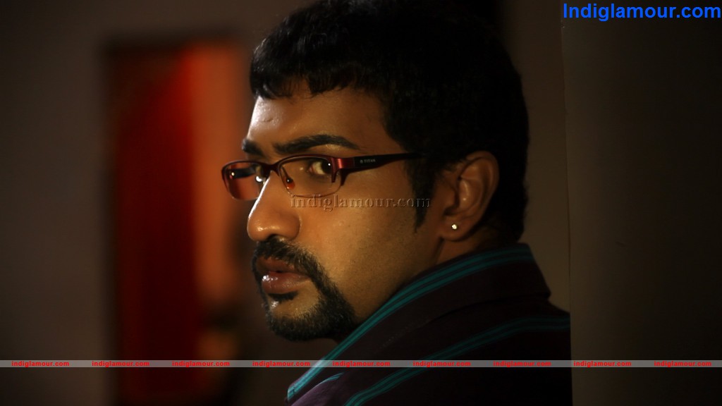 Yamini Chandrasekhar Movie hd photo