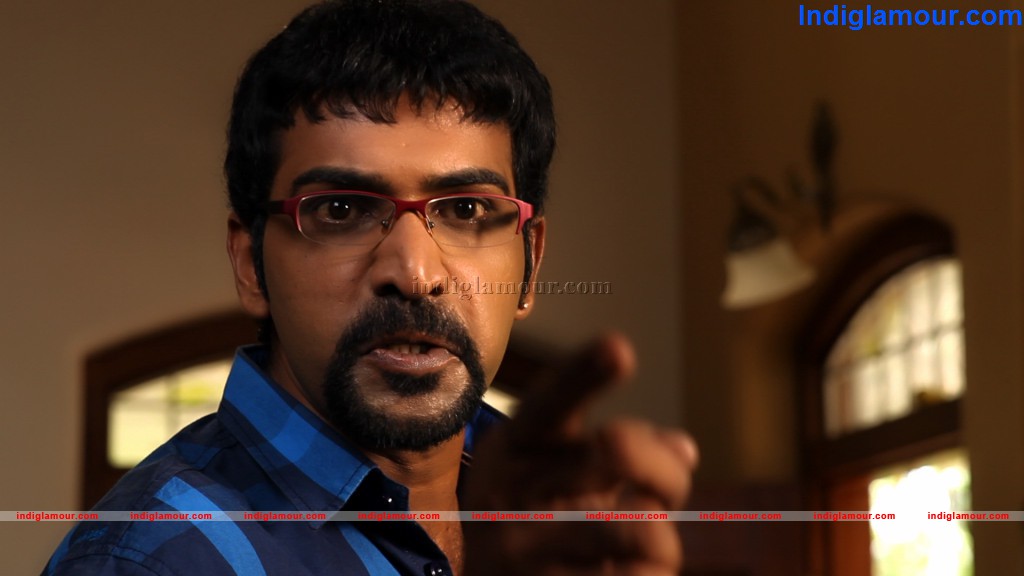 Yamini Chandrasekhar Movie hd photo