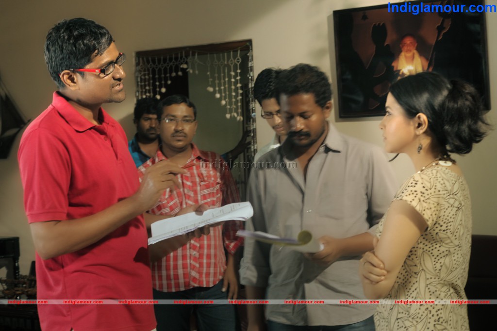 Yamini Chandrasekhar Movie hd photo
