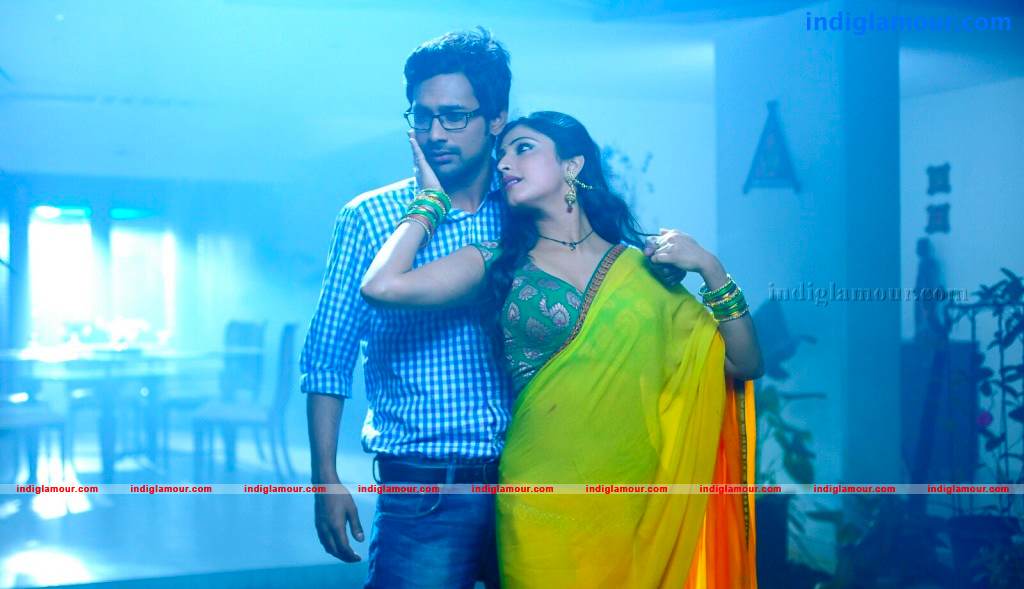 Abbai Class Ammai Mass Movie hd photo