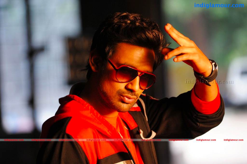 Abbai Class Ammai Mass Movie hd photo