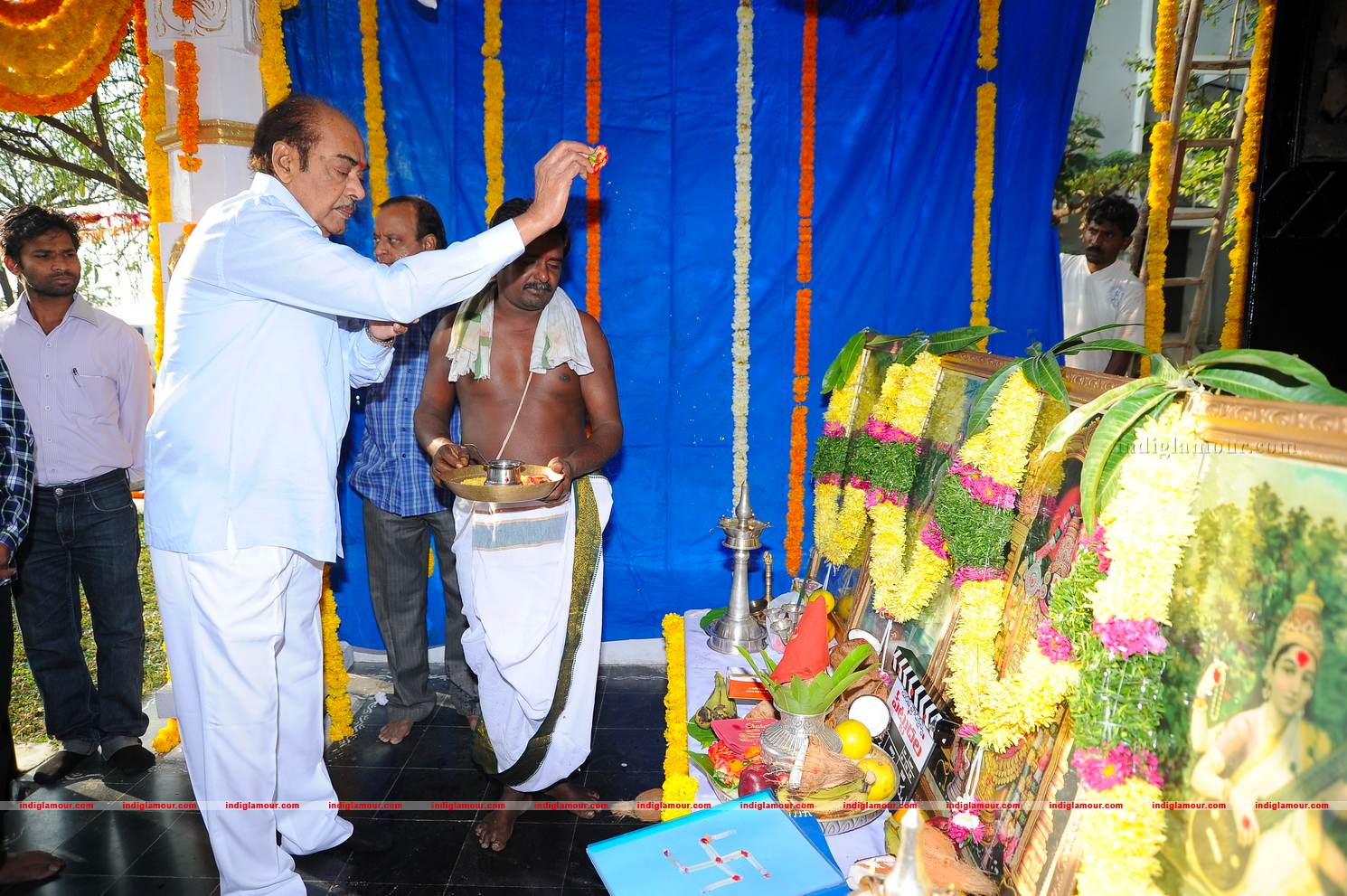Ramanaidu Movie Pattudala Pooja Event hd photo