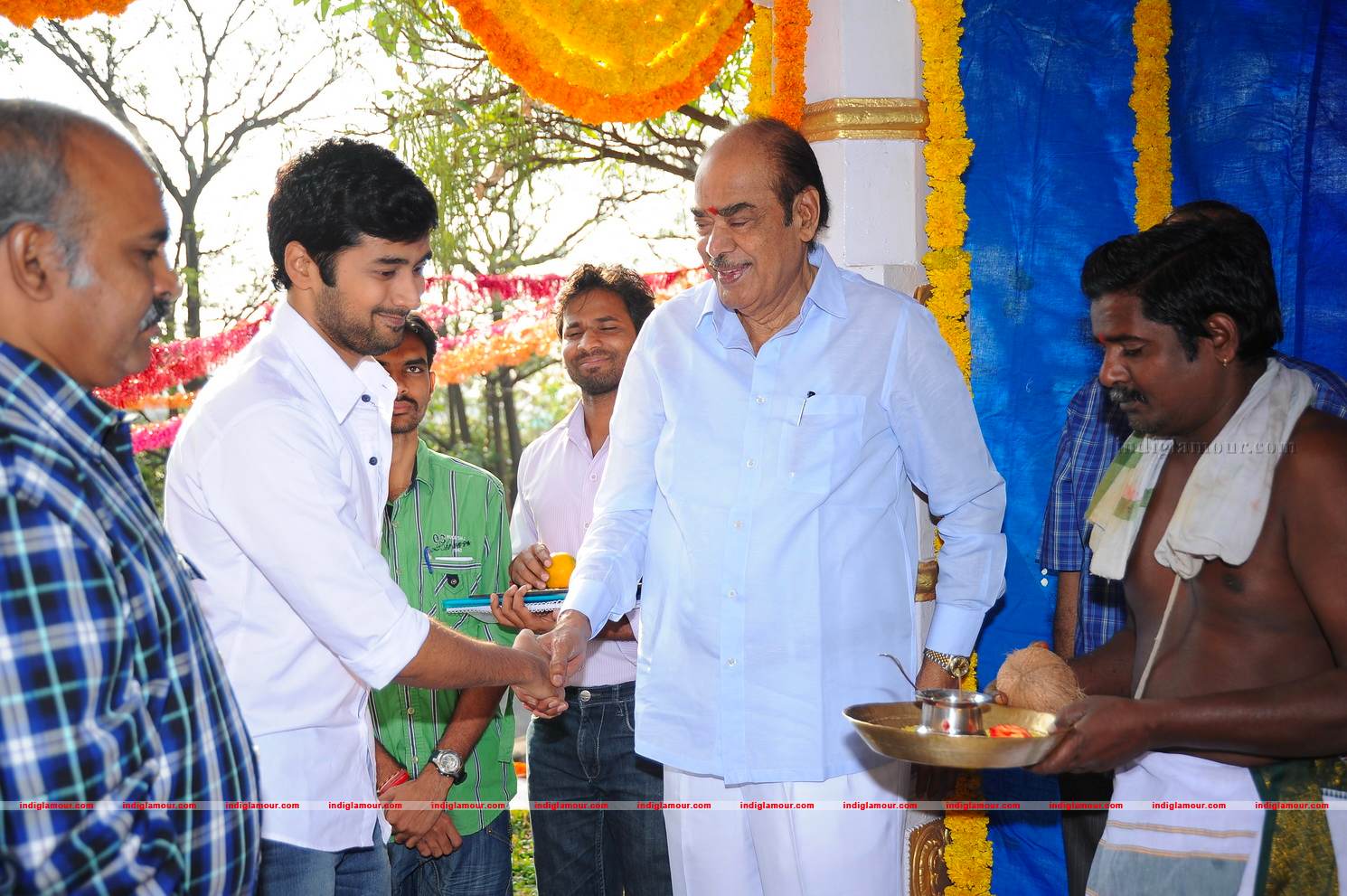 Ramanaidu Movie Pattudala Pooja Event hd photo