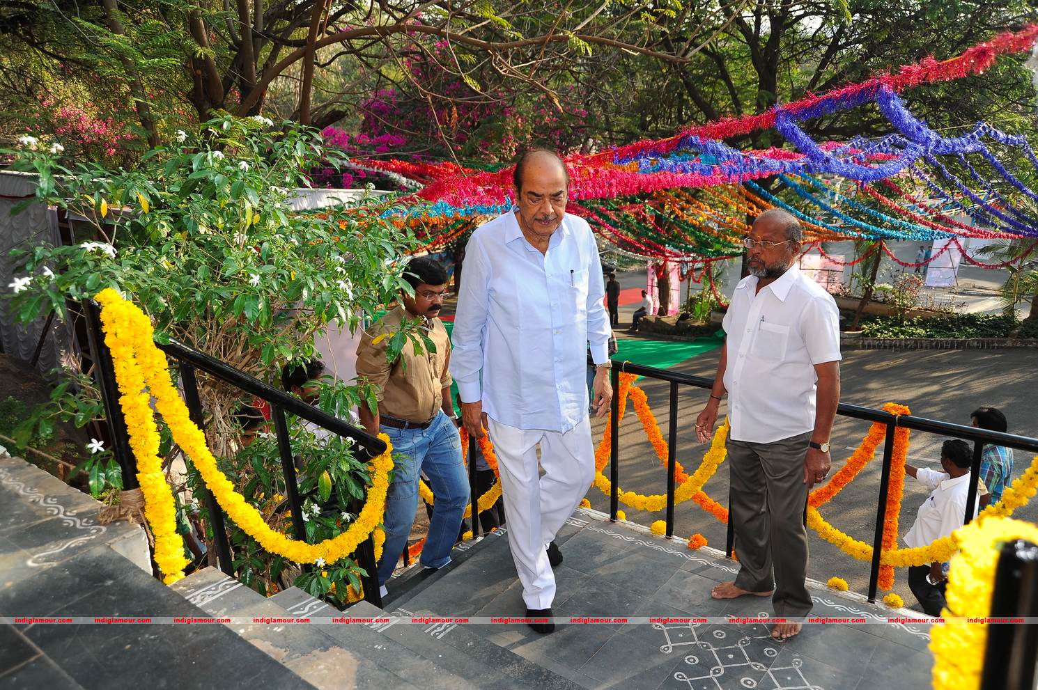 Ramanaidu Movie Pattudala Pooja Event hd photo