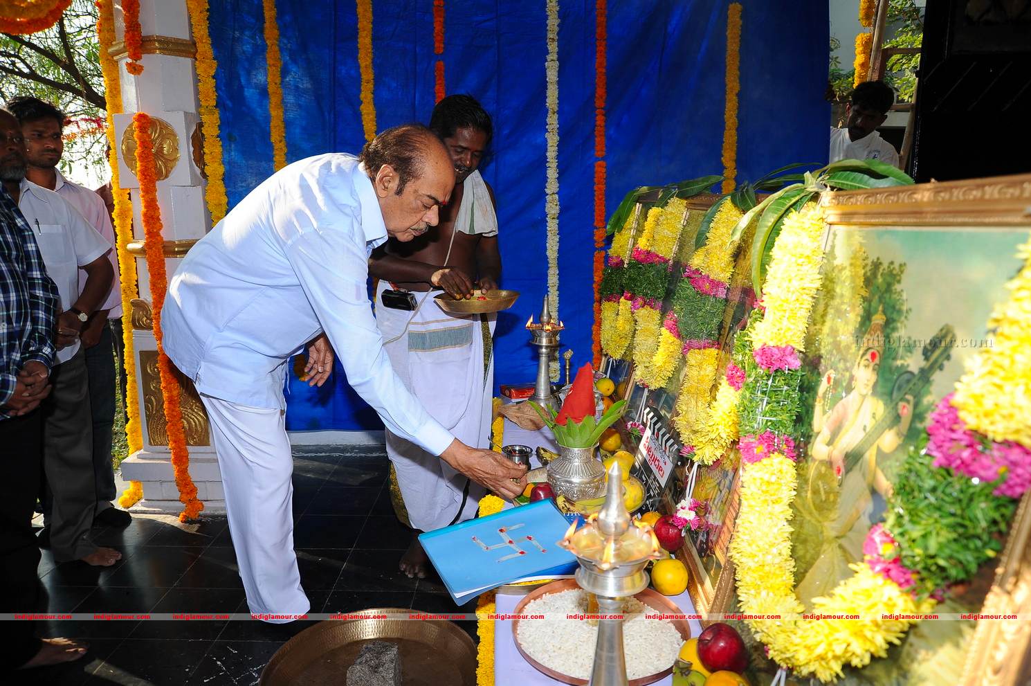 Ramanaidu Movie Pattudala Pooja Event hd photo