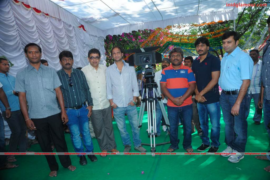 Nuvvala Nenila Movie hd photo