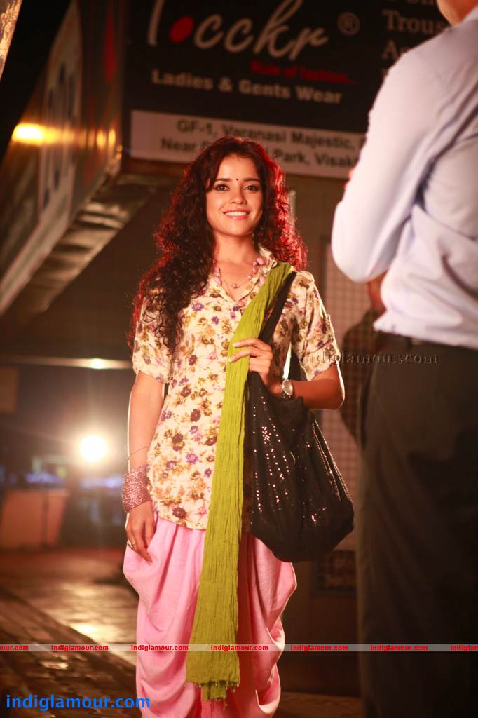Back Bench Student Movie hd photo