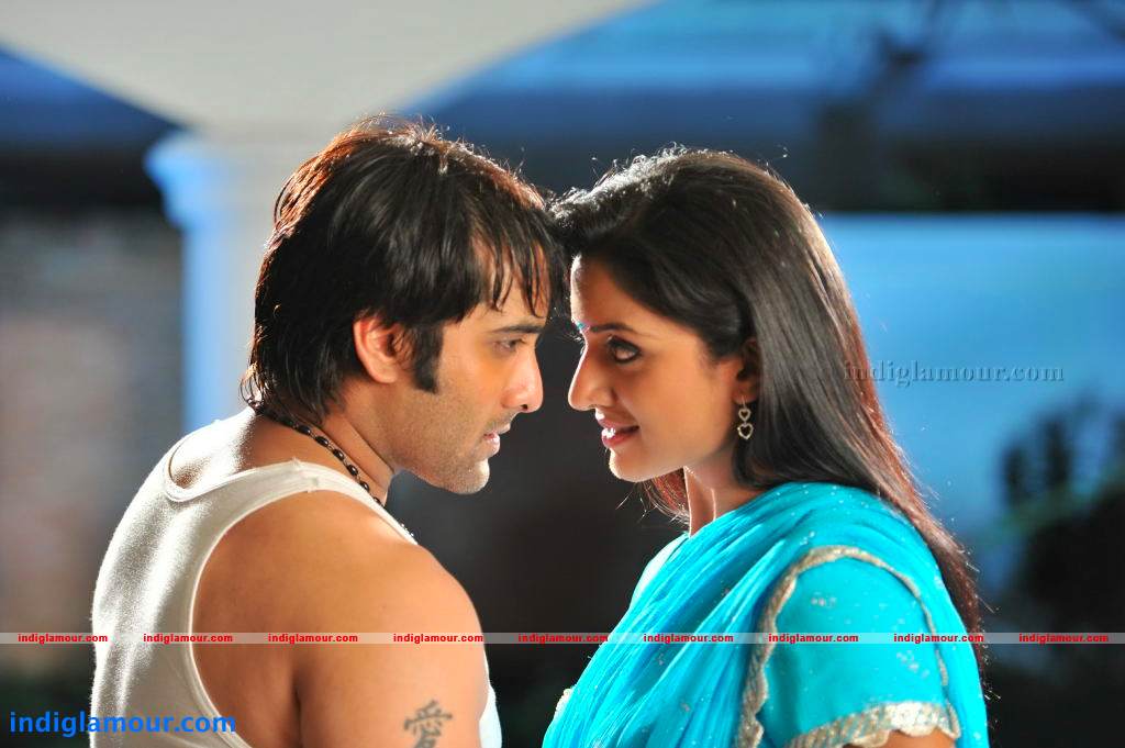 Chukkalanti Ammayi Chakkanaina Abbai Movie hd photo