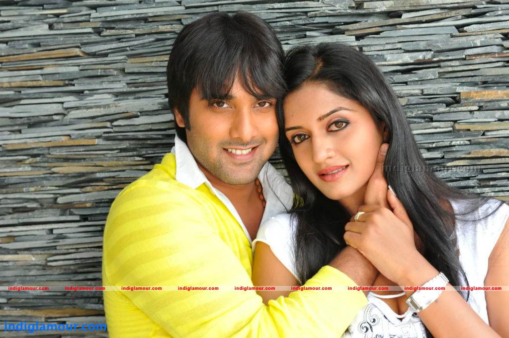 Chukkalanti Ammayi Chakkanaina Abbai Movie hd photo