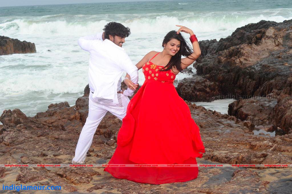 Golaseenu Movie hd photo