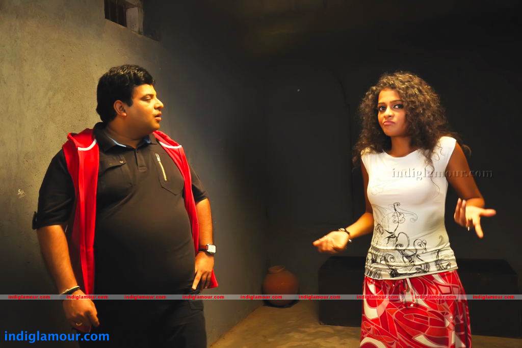 Mr Manmadha Movie hd photo