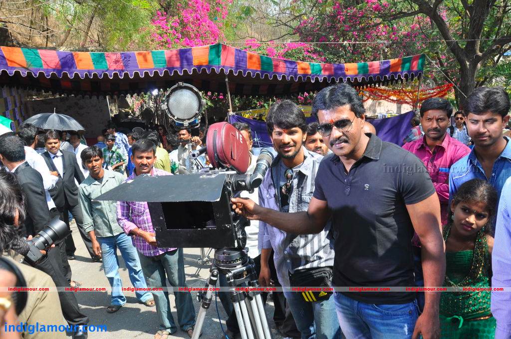 Nede Chudandi Movie hd photo