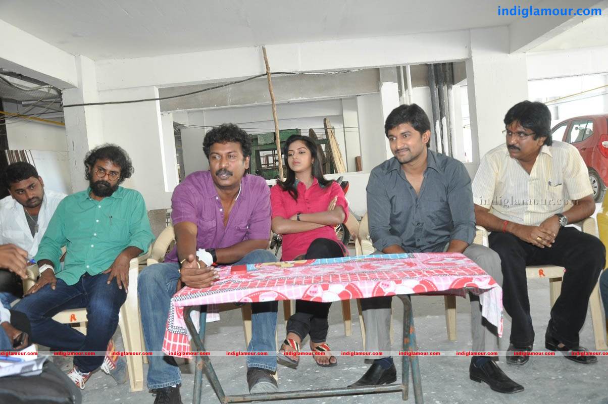 Jenda Pai Kapiraju Movie hd photo