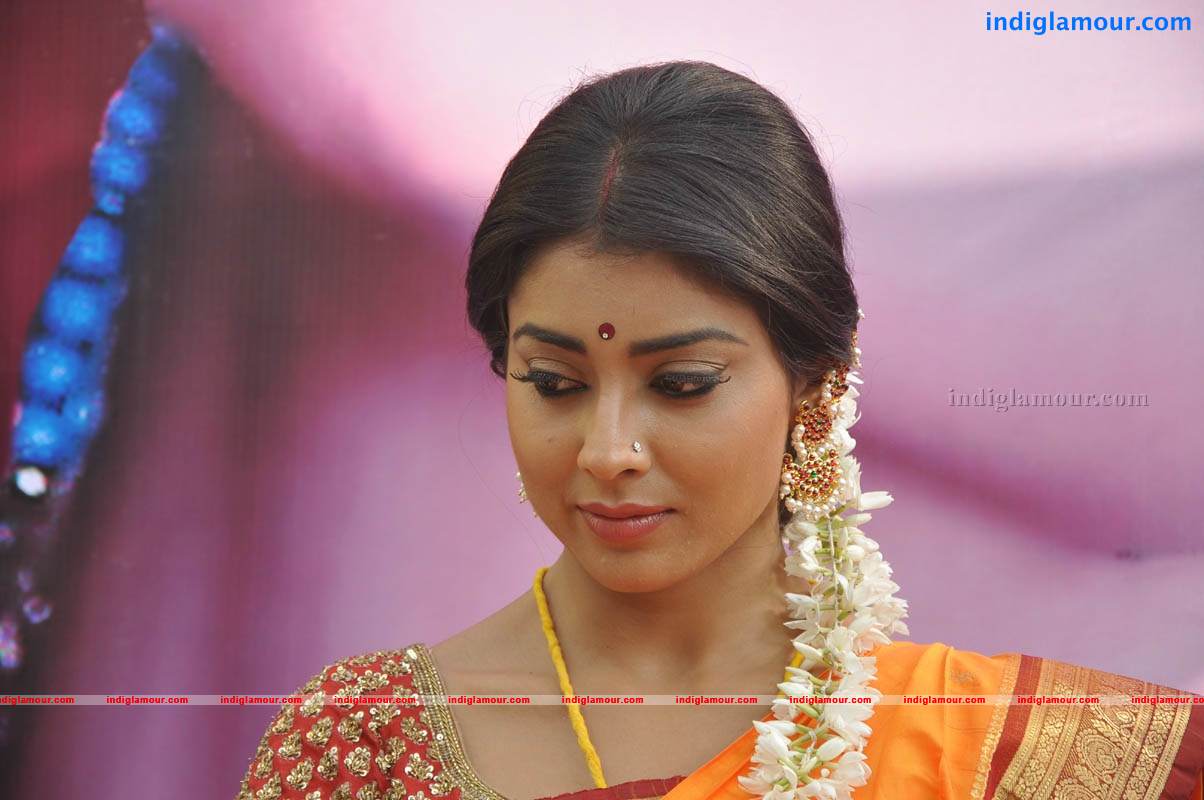 Pavitra Movie hd photo