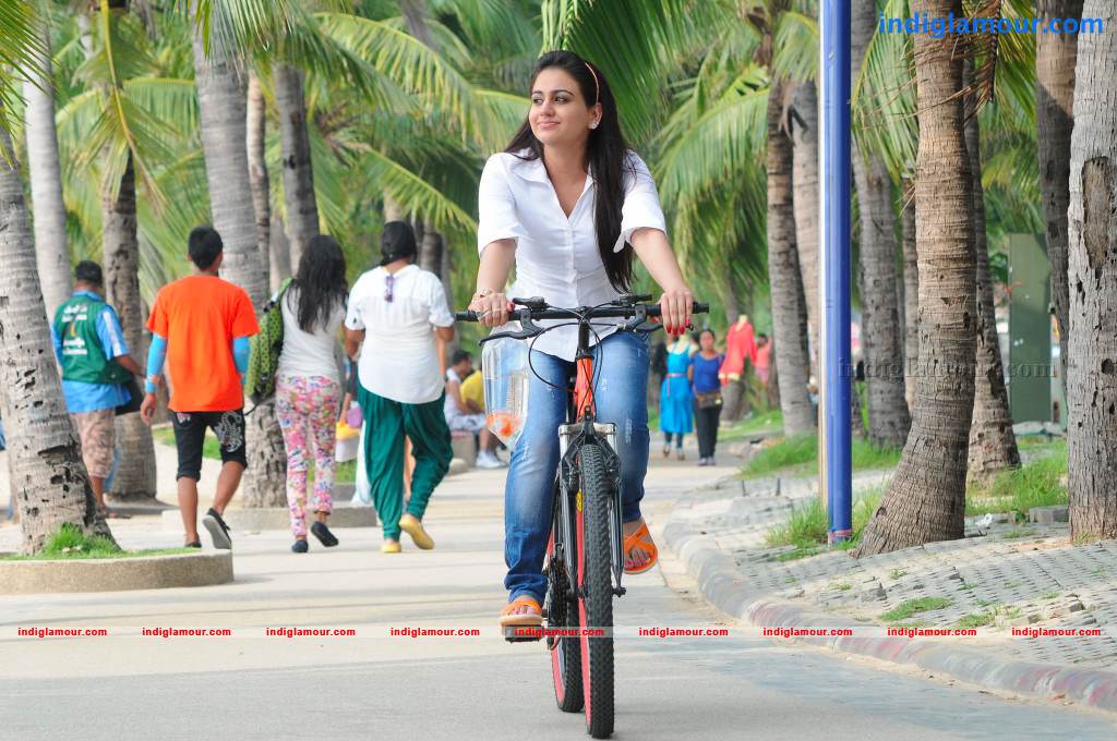 Shatruvu Movie hd photo