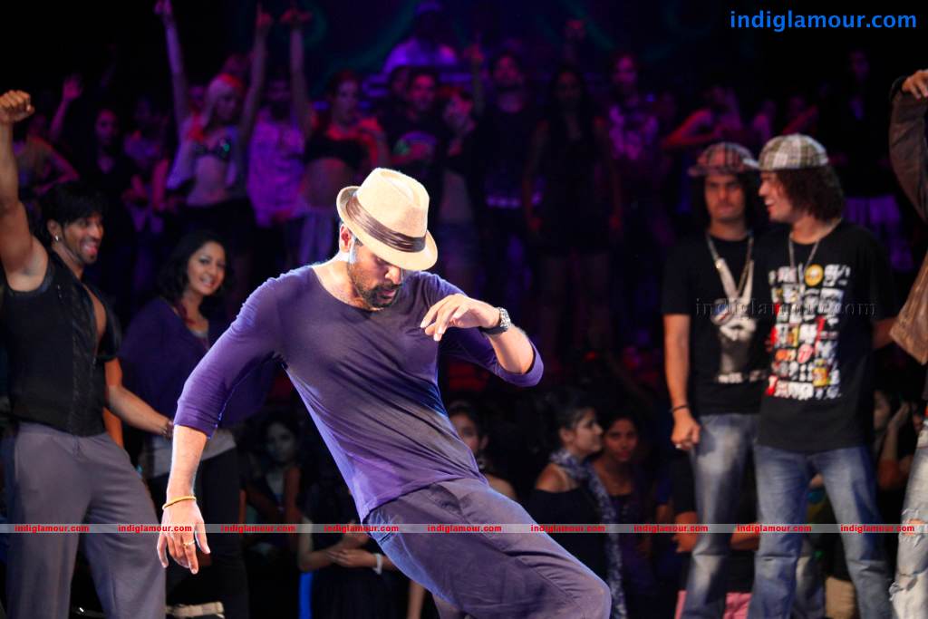 Any Bady Can Dance Movie hd photo