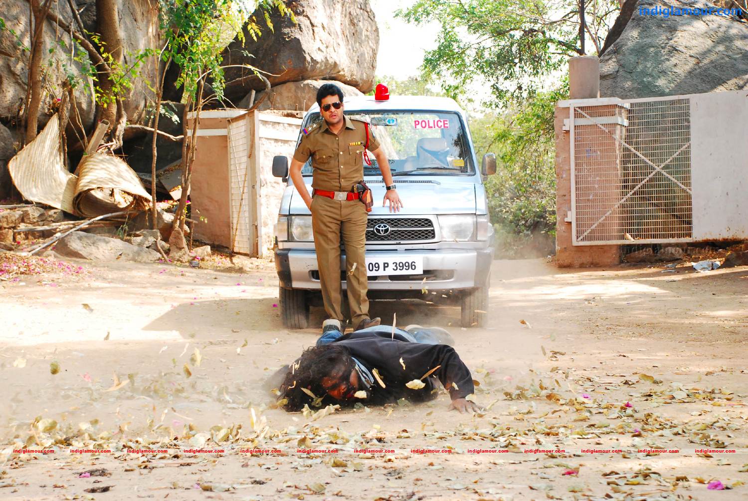 Dorakadu Movie hd photo