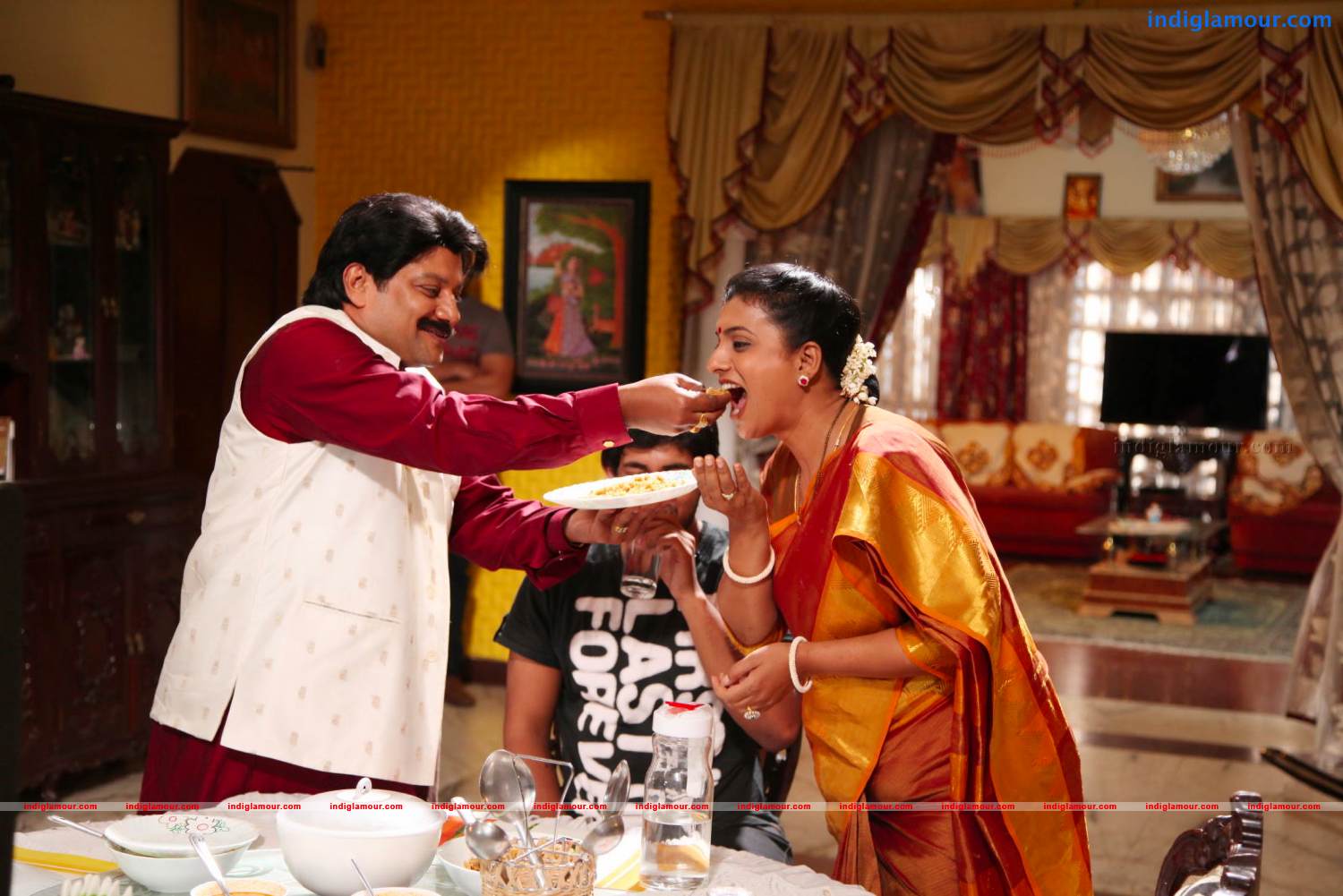 Pavitra Movie hd photo