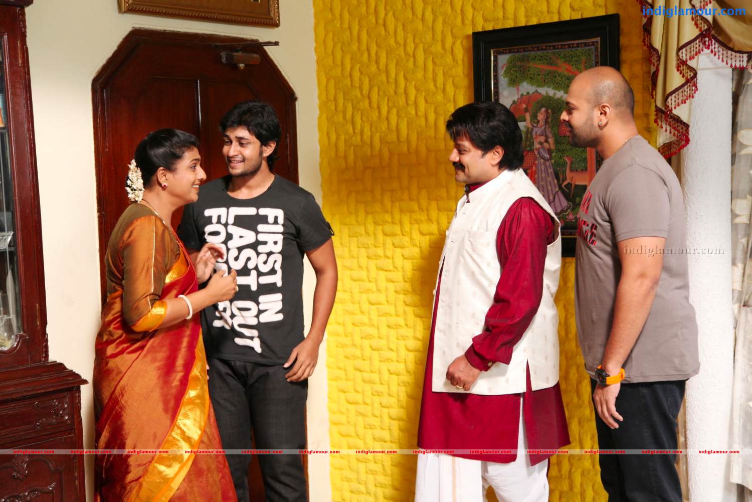 Pavitra Movie hd photo