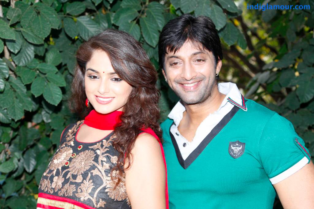 Aa Aiduguru Movie hd photo