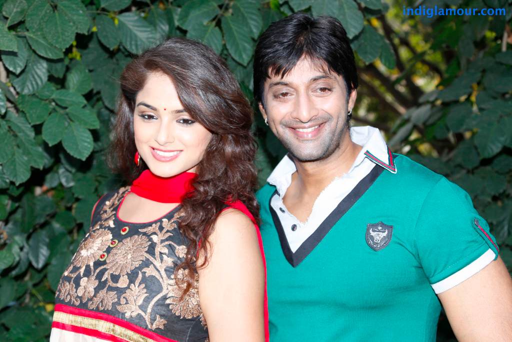 Aa Aiduguru Movie hd photo