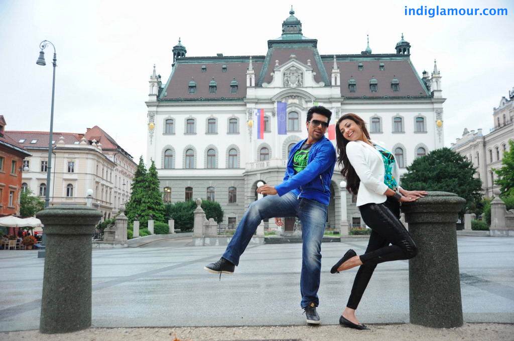 Naayak Movie hd photo