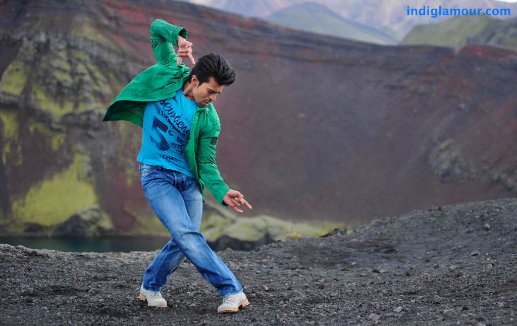 Naayak Movie hd photo