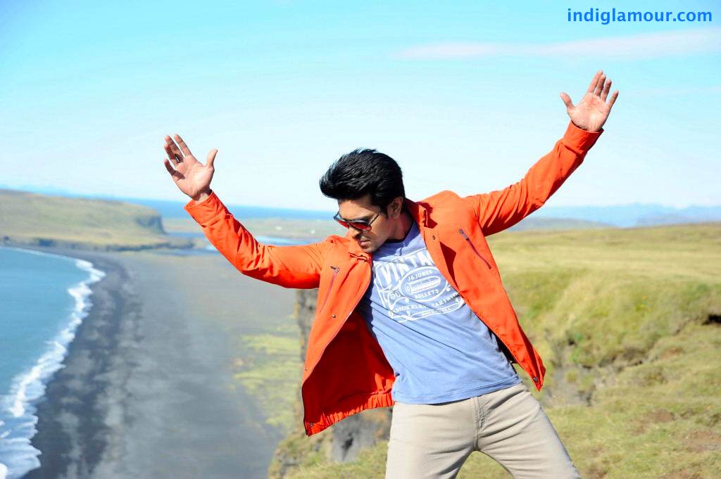 Naayak Movie hd photo