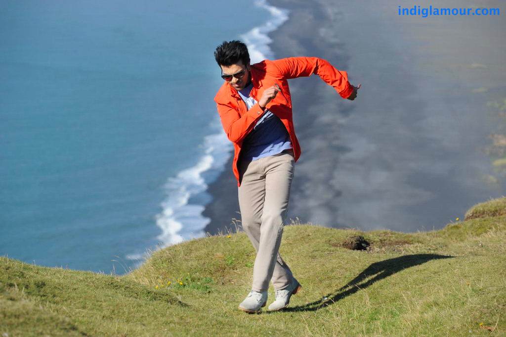 Naayak Movie hd photo