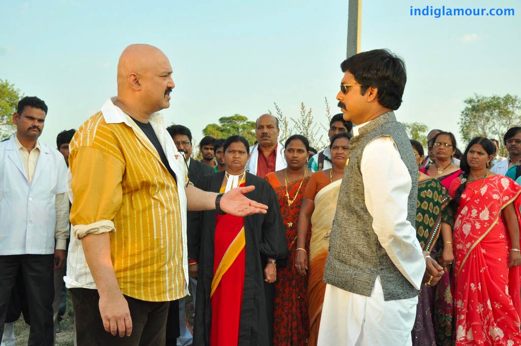 Maharajasri Gaaligadu Movie hd photo