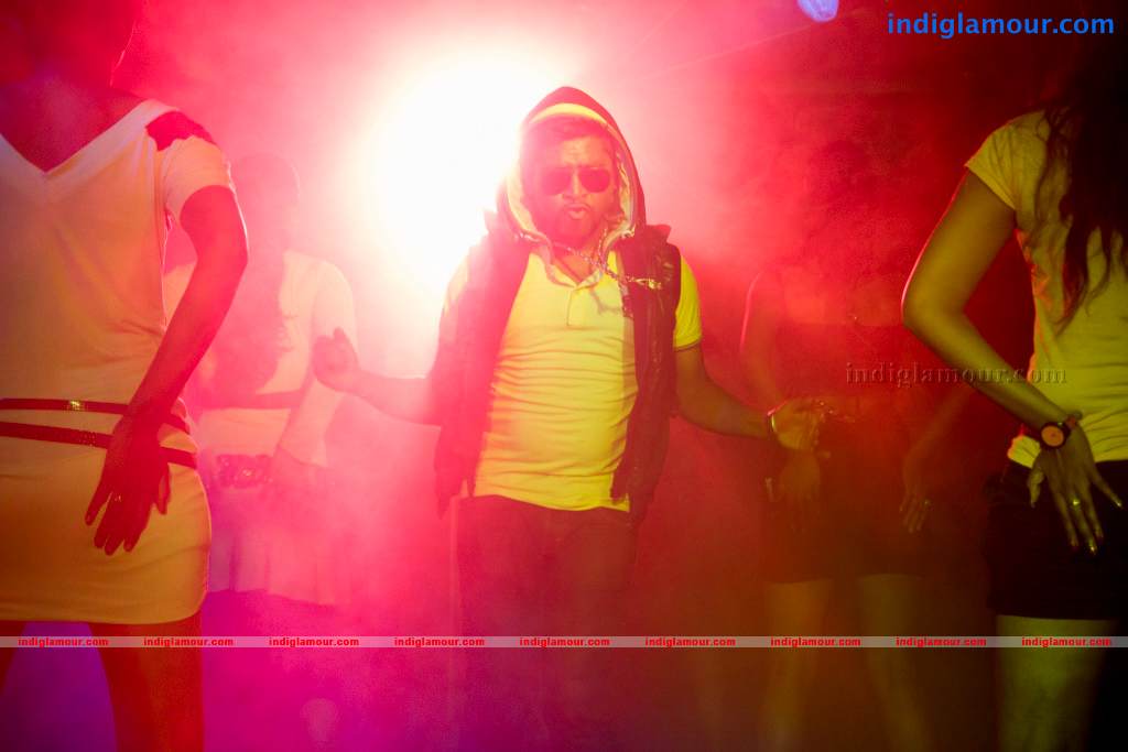 Break Up Movie hd photo