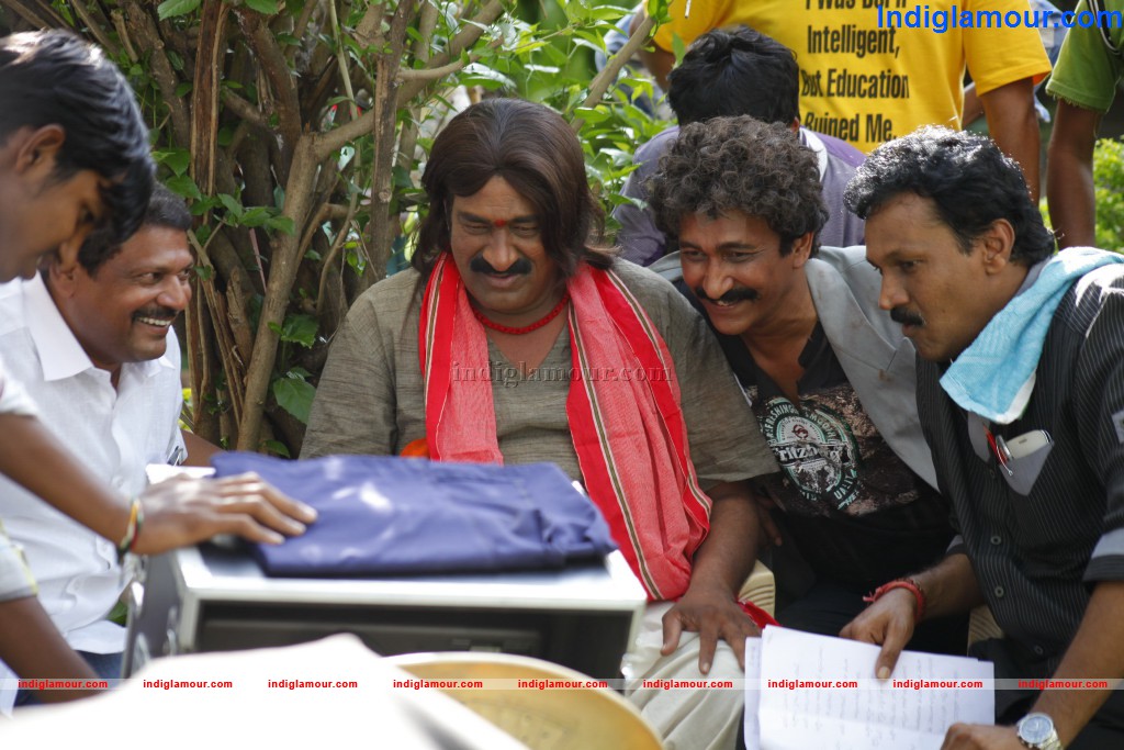 Alibaba Okkade Donga Movie hd photo