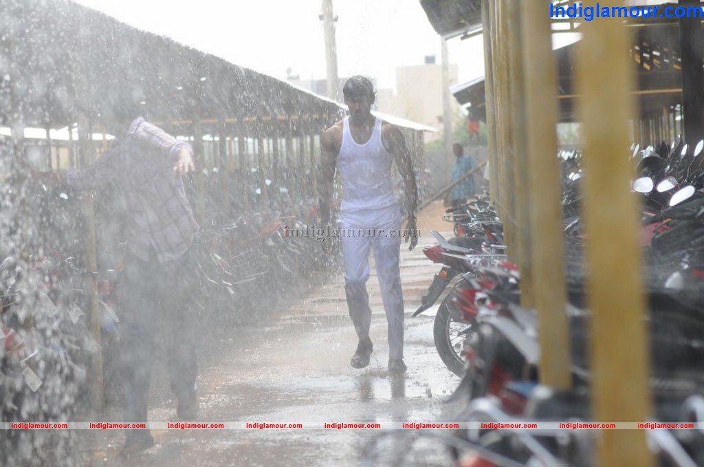 Dheerudu Movie hd photo