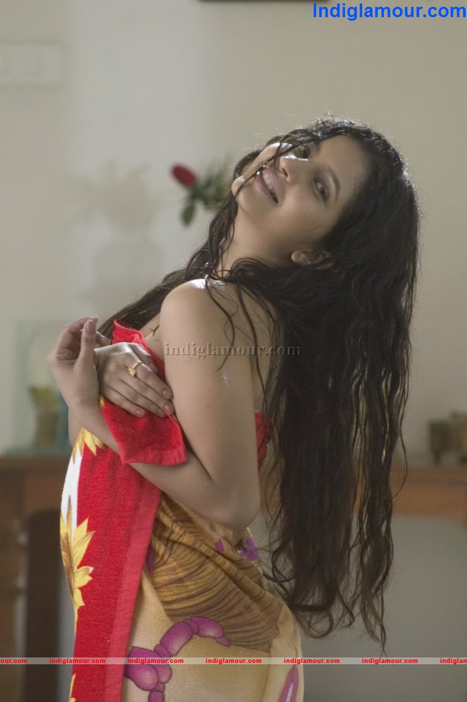 Mamatha Darling Movie hd photo