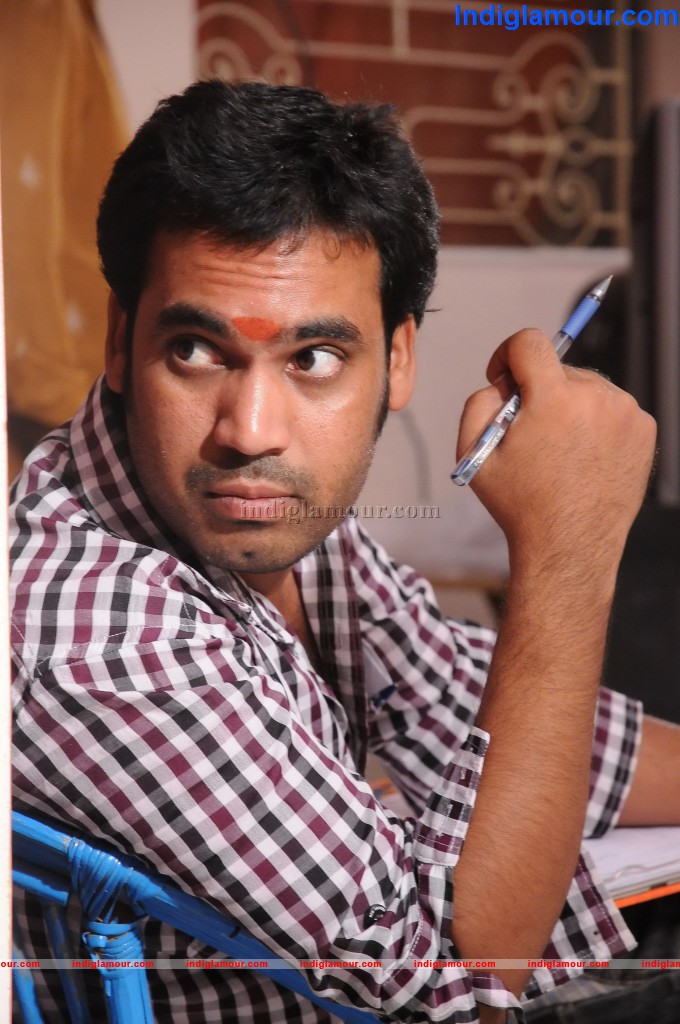 Okkasari Premisthe Movie hd photo