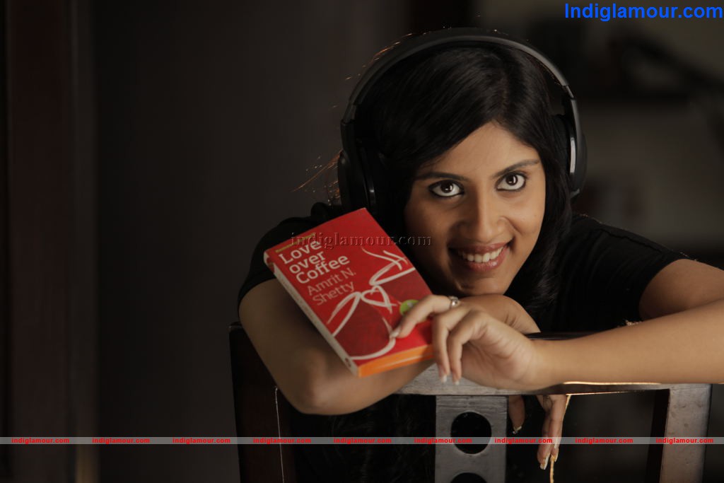 Second Hand Movie hd photo