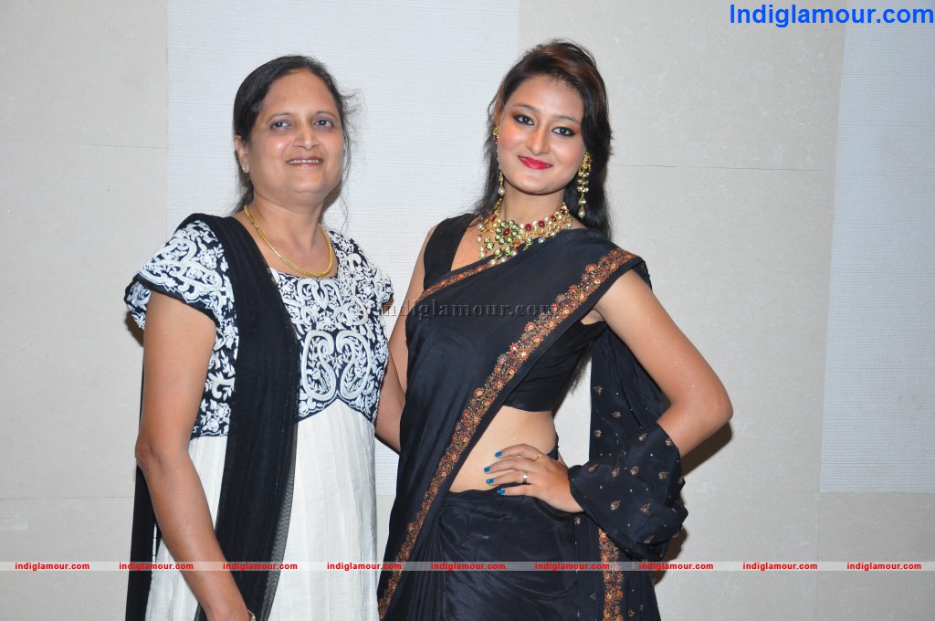 Dsire Exhibition And Sale Event Movie hd photo