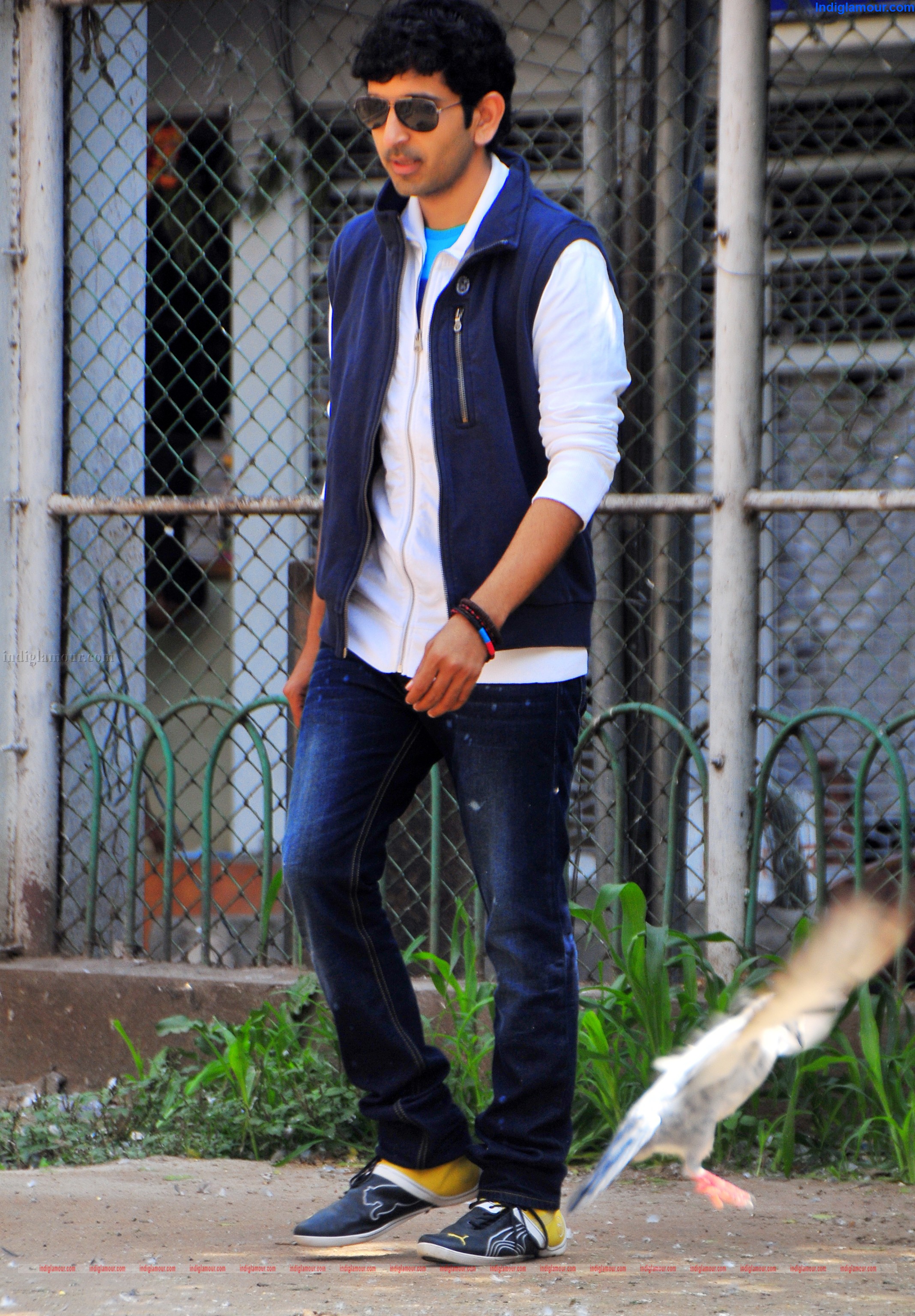 Hrudhayam Ekkadunnadhi Movie hd photo